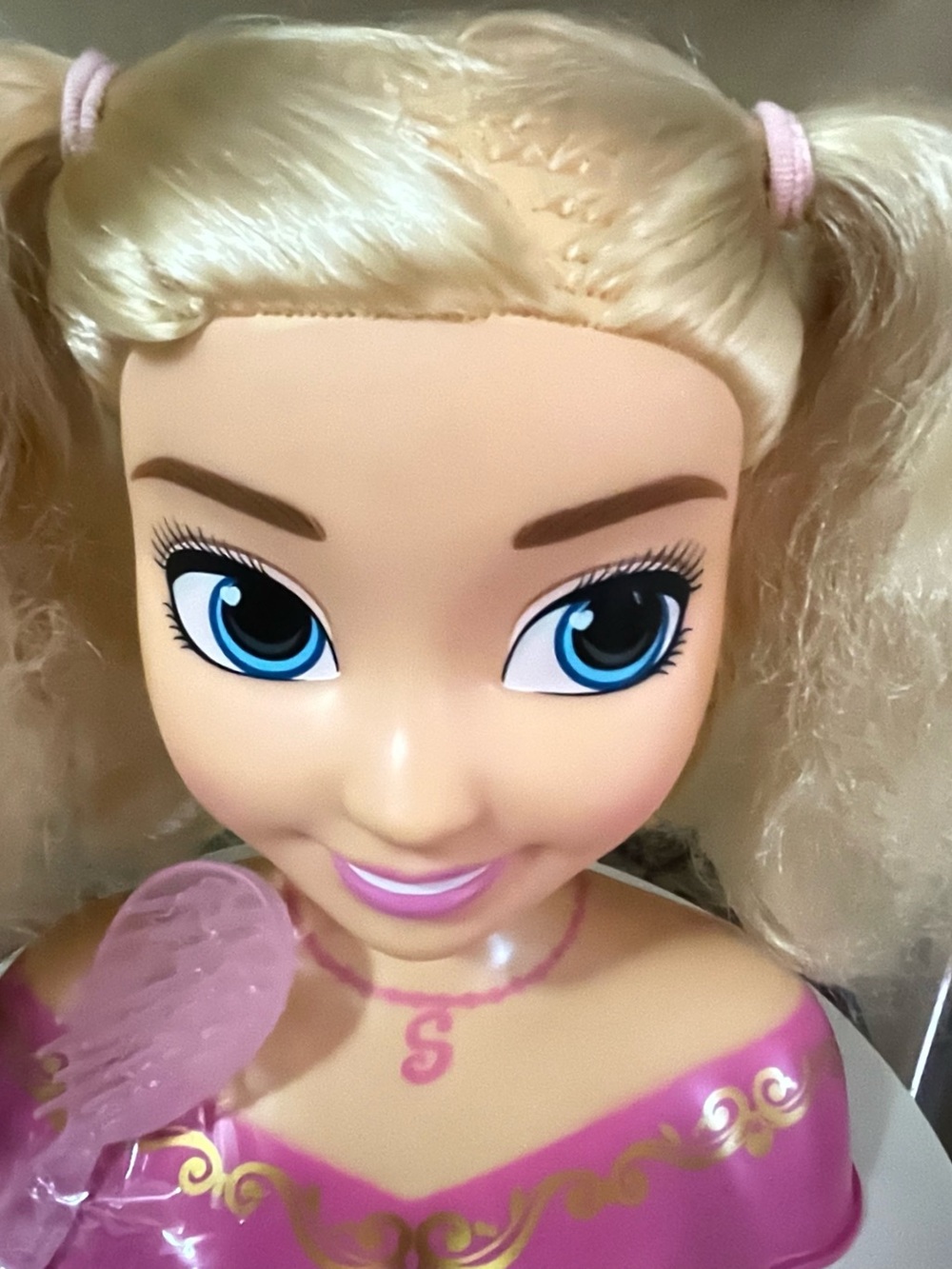 Blonde Styling Doll with Pink Outfit and Hair Accessories